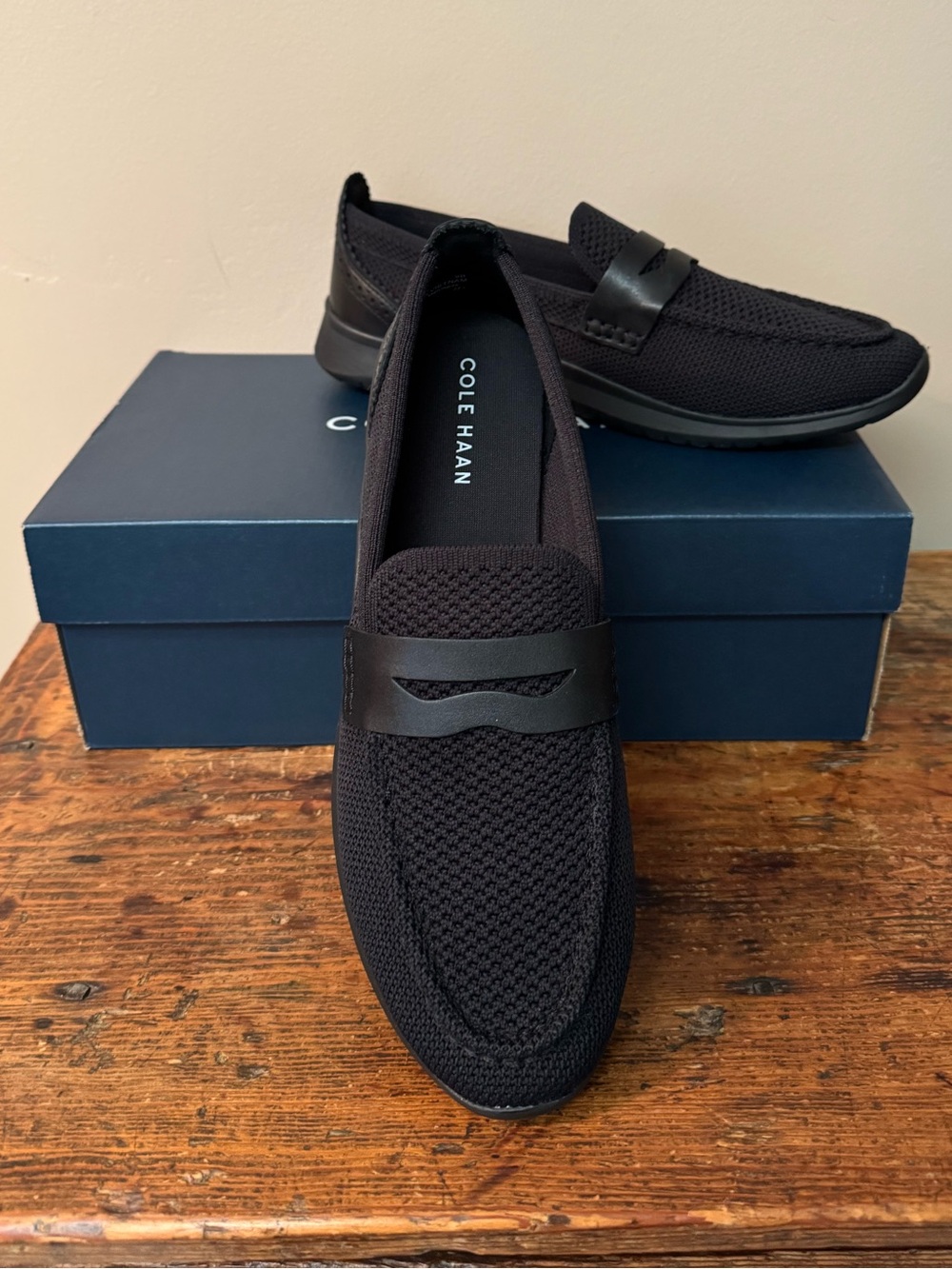 NEW IN BOX Cole Haan Women's Zerogrand Meritt Stitchlite Loafers, black, size 9